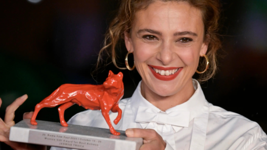 Image for: gli occhi degli altri, a Jasmine Trinca il Premio “Monica Vitti” Miglior attrice alla 20^edizionde della Festa del Cinema di Roma